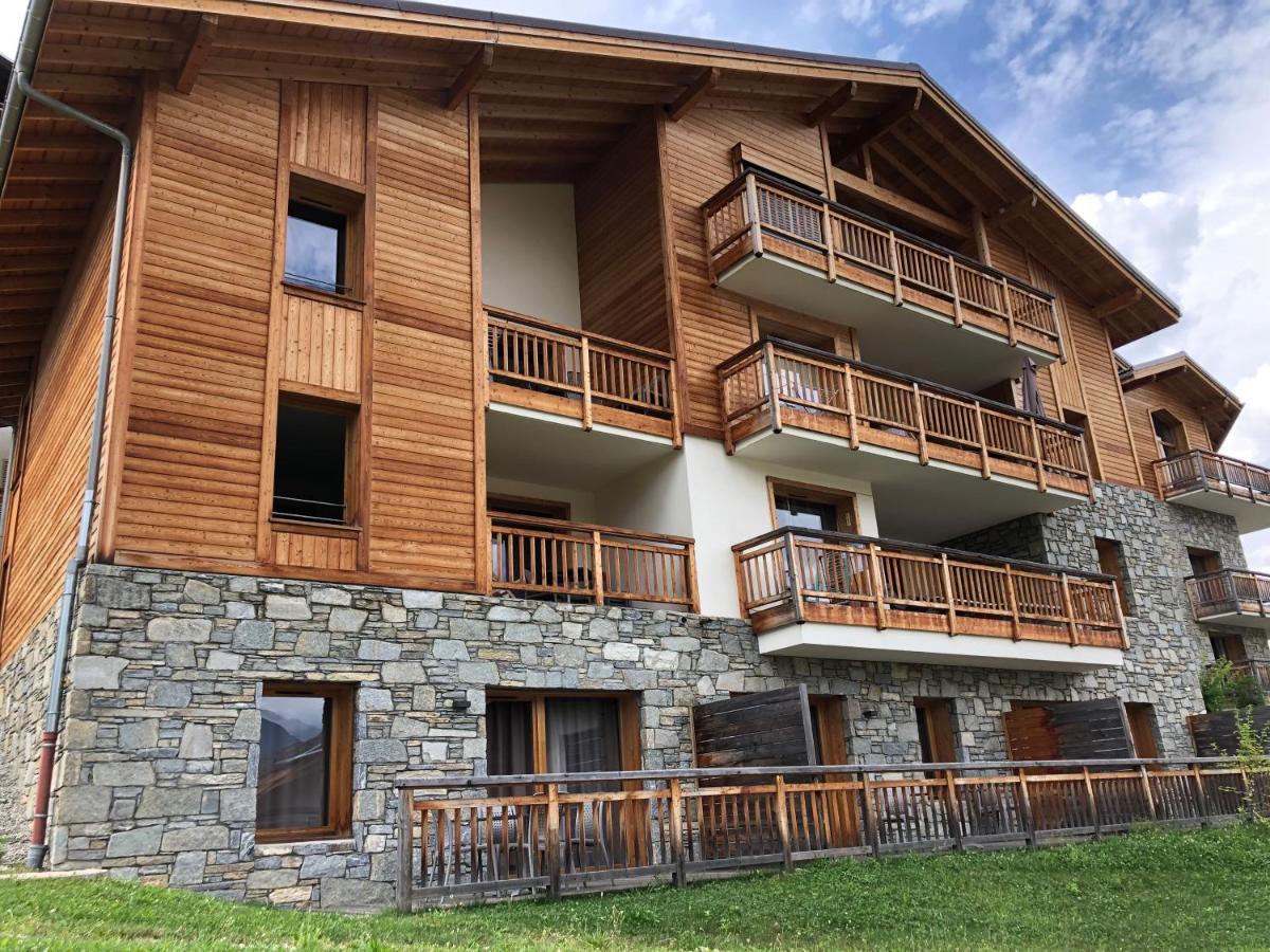 Luxury 2 Bedroom Apartment With View Of Mont Blanc Combloux Exterior photo